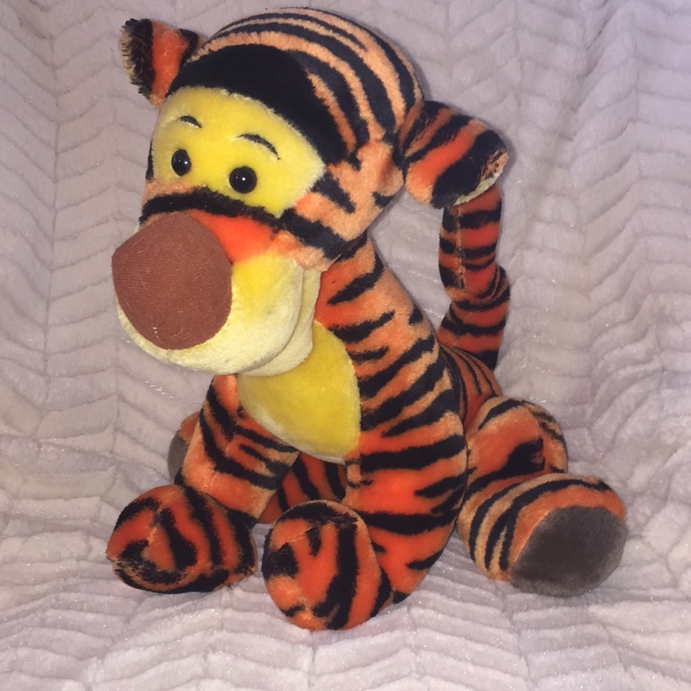 70’s Disney WDW/Disneyland Vintage Winnie the Pooh Tigger plush